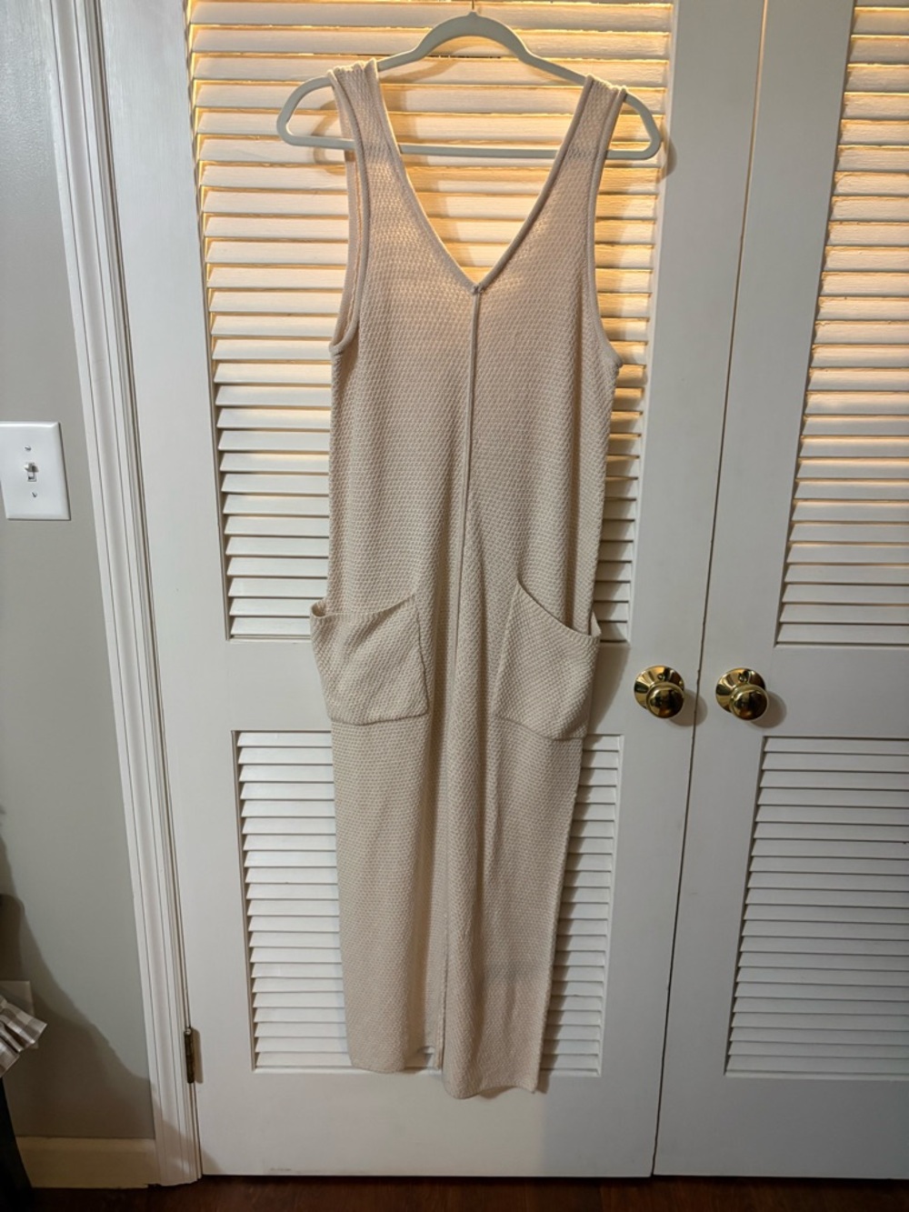 Boutique ( En Crème) Sleeveless Knit Midi Romper with Front Pockets - Cream